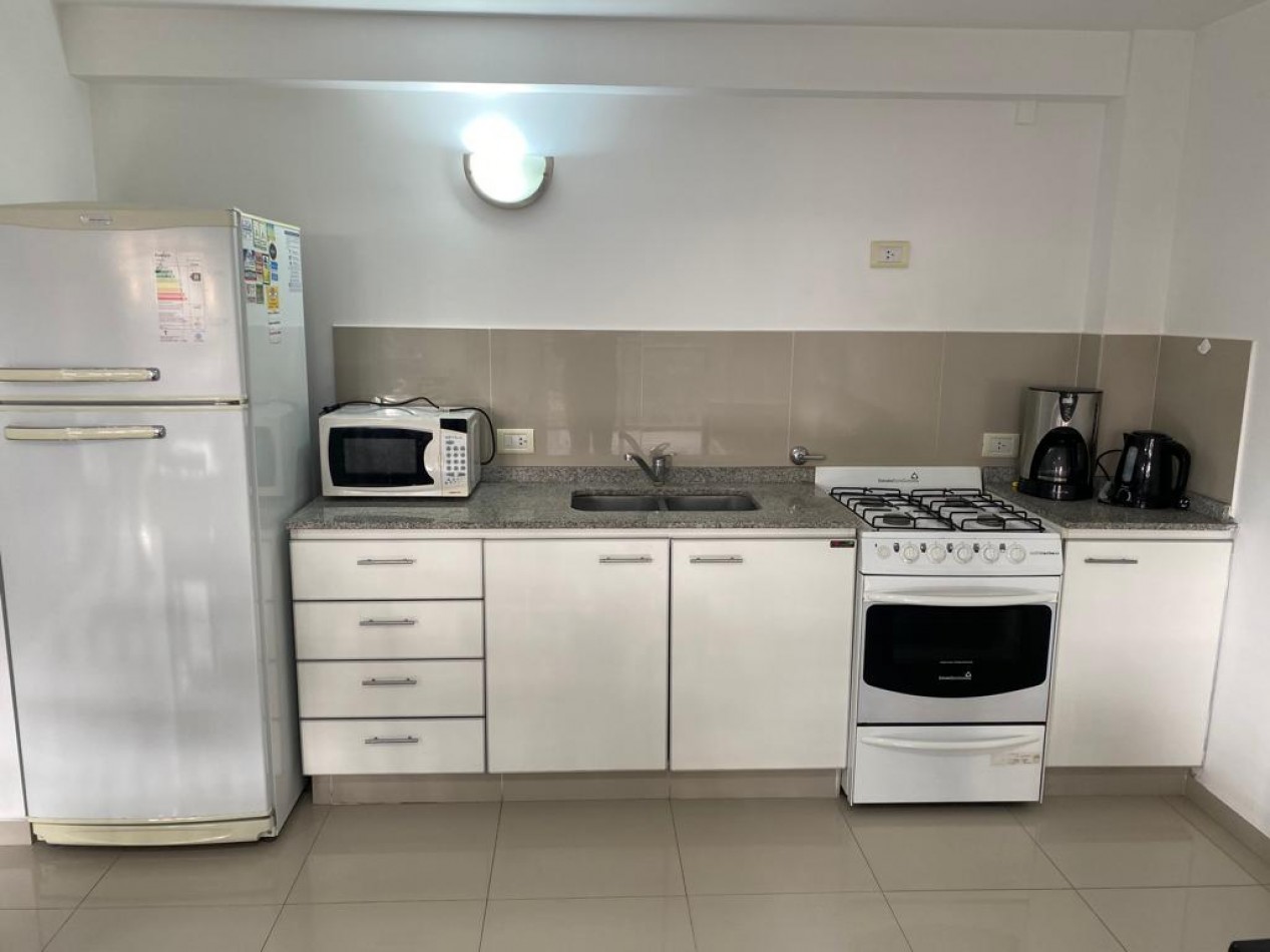 Departamento en Pinamar 2 amb c/cochera en VENTA