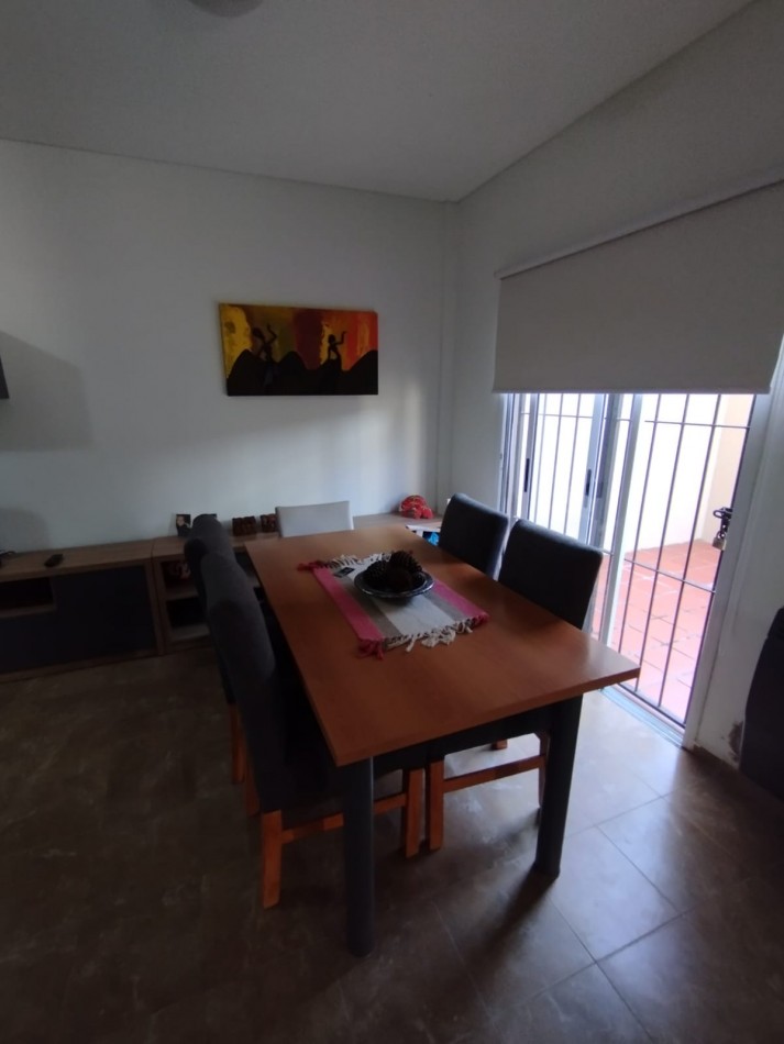 DEPARTAMENTO AMPLIO EN PINAMAR CON COCHERA Y PATIO MUY  EN VENTA