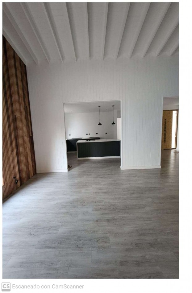 Venta Casa en Barrio Residencial 1 Lote 387