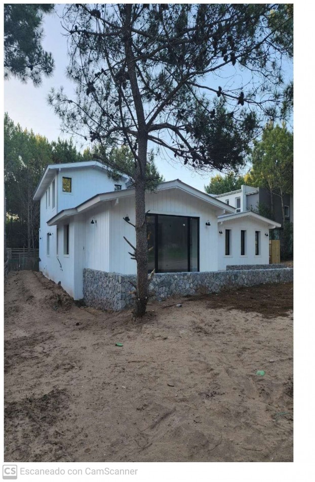 Venta Casa en Barrio Residencial 1 Lote 387