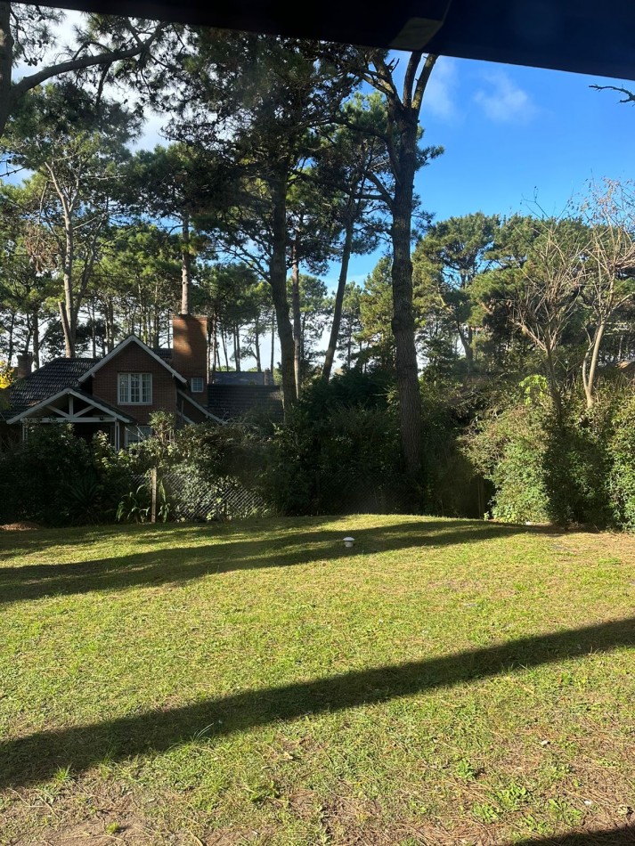 Casa en venta en zona Golf Pinamar