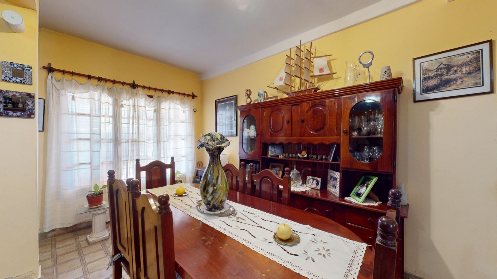 Hermosa Casa a la Venta en el mejor Barrio de City Bell