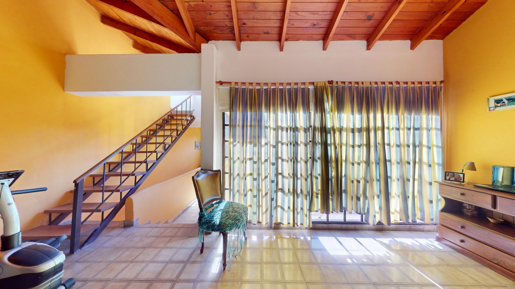 Hermosa Casa a la Venta en el mejor Barrio de City Bell