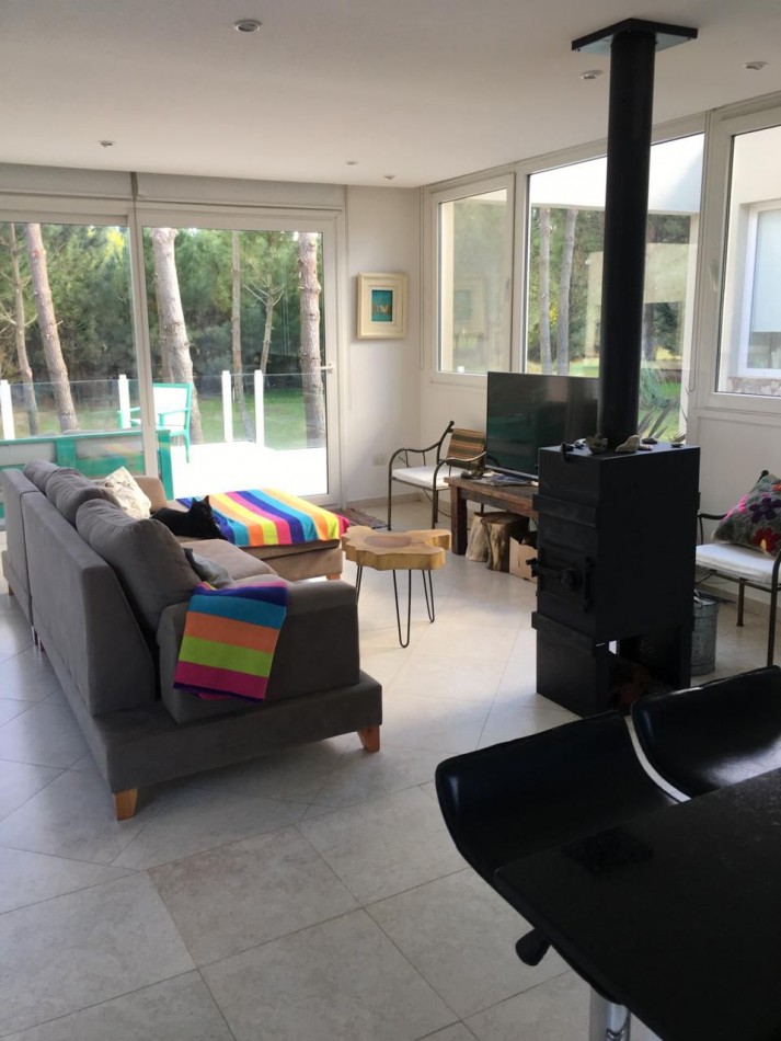 CASA EN BARRIO RESIDENCIAL 1 COSTA ESMERALDA