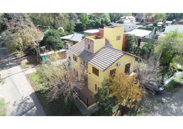 Hermosa Casa a la Venta en el mejor Barrio de City Bell