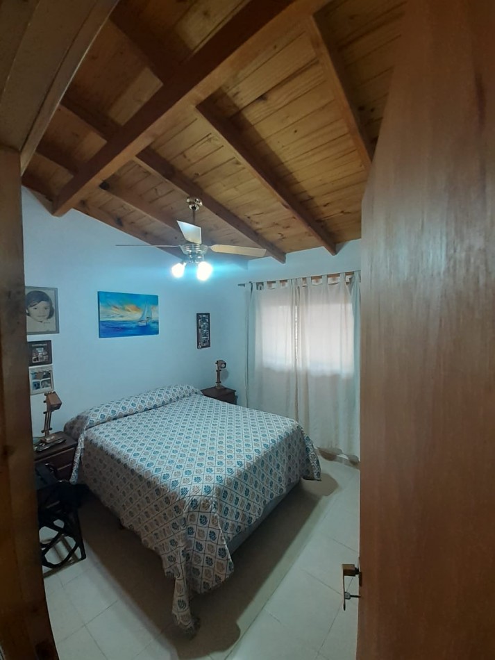 Hermoso Chalet en barrio "La Carmencita" 