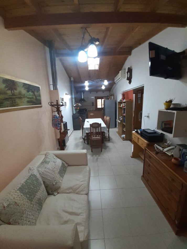 Hermoso Chalet en barrio "La Carmencita" 