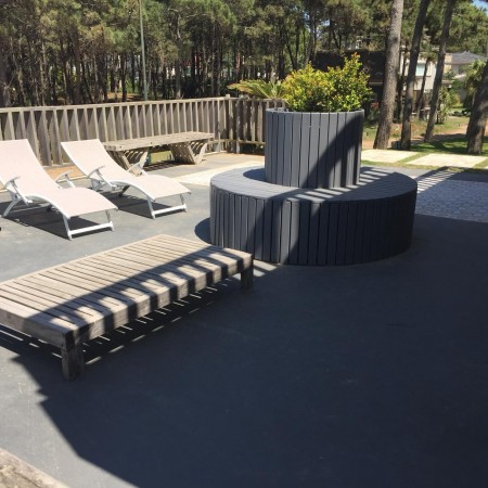 CASA CON PISCINA FRENTE AL MAR EN PINAMAR NORTE