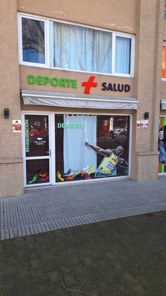 LOCAL COMERCIAL RETASADO planta baja a la calle Paseo El Agora