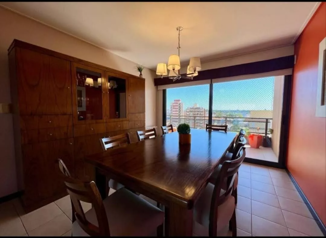 Exclusivo Semi piso 4 Ambientes con cochera doble - Zona Norte 