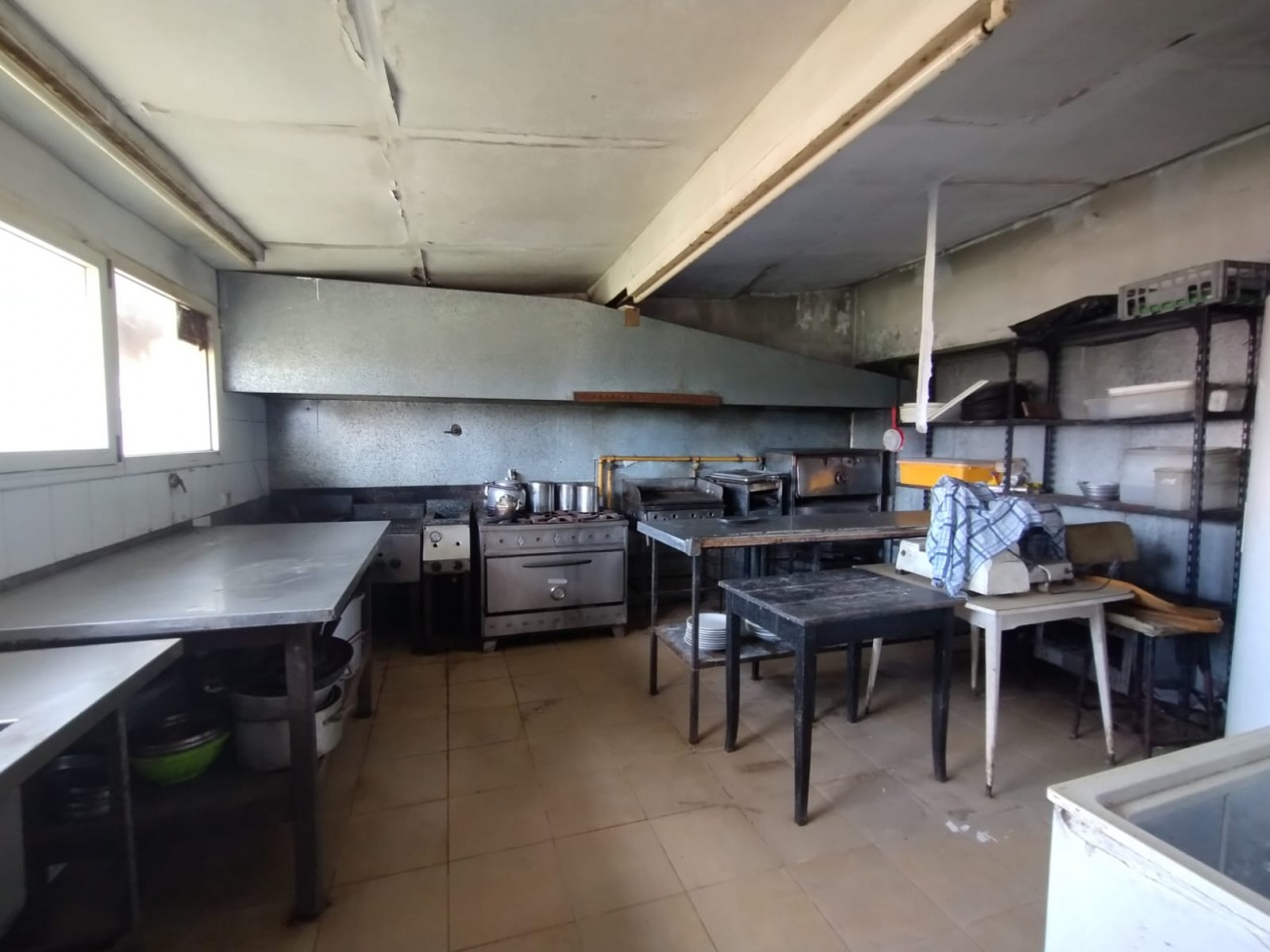 LOCAL GASTRONOMICO EN VENTA - EQUIPADO LISTO PARA TRABAJAR