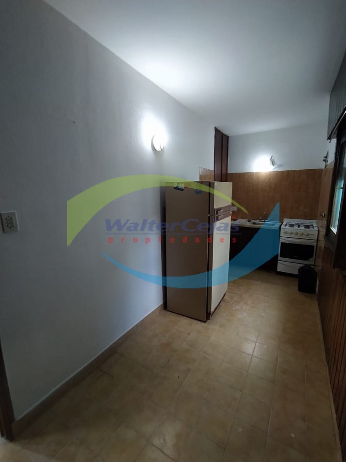 Departamento 2 ambientes con Gas Natural - alquiler Anual