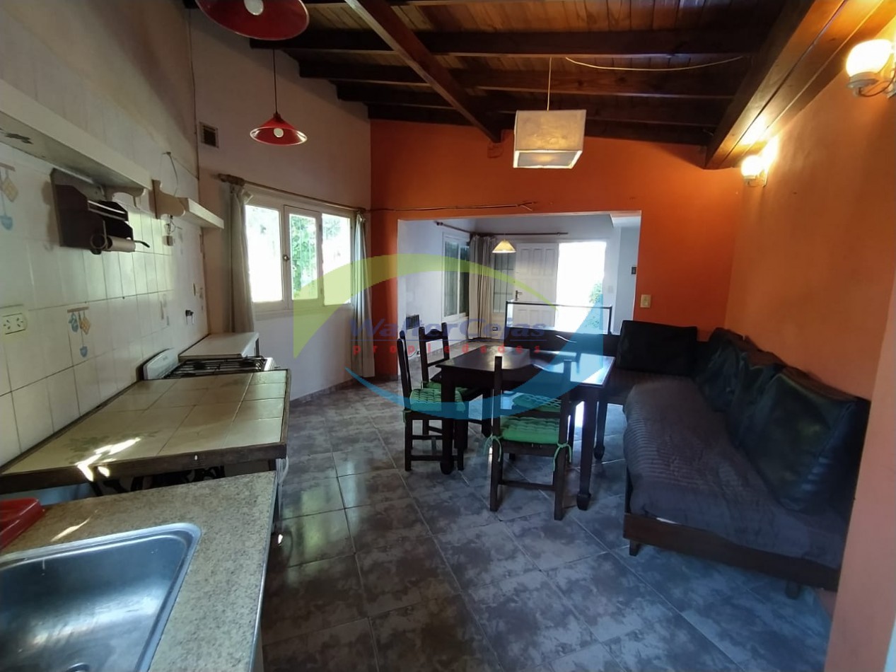 Casa 3 Ambientes en Alquiler Anual - Zona Centro