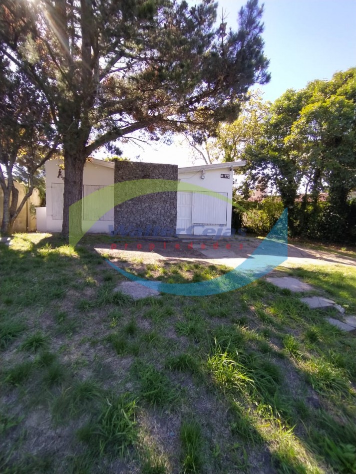 Casa 3 Ambientes en Alquiler Anual - Zona Centro