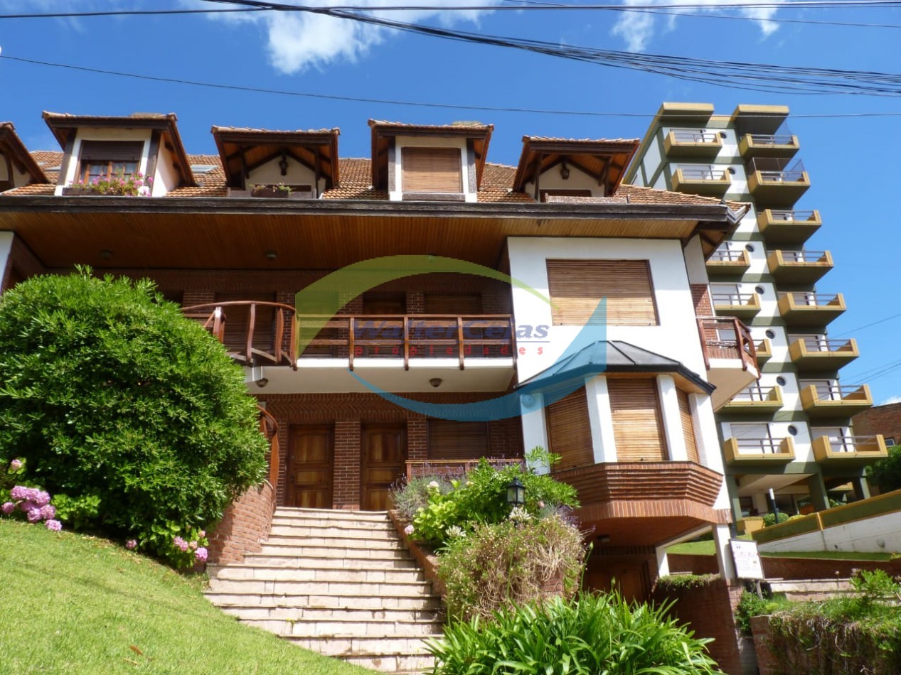 DUPLEX 5 AMBIENTES 