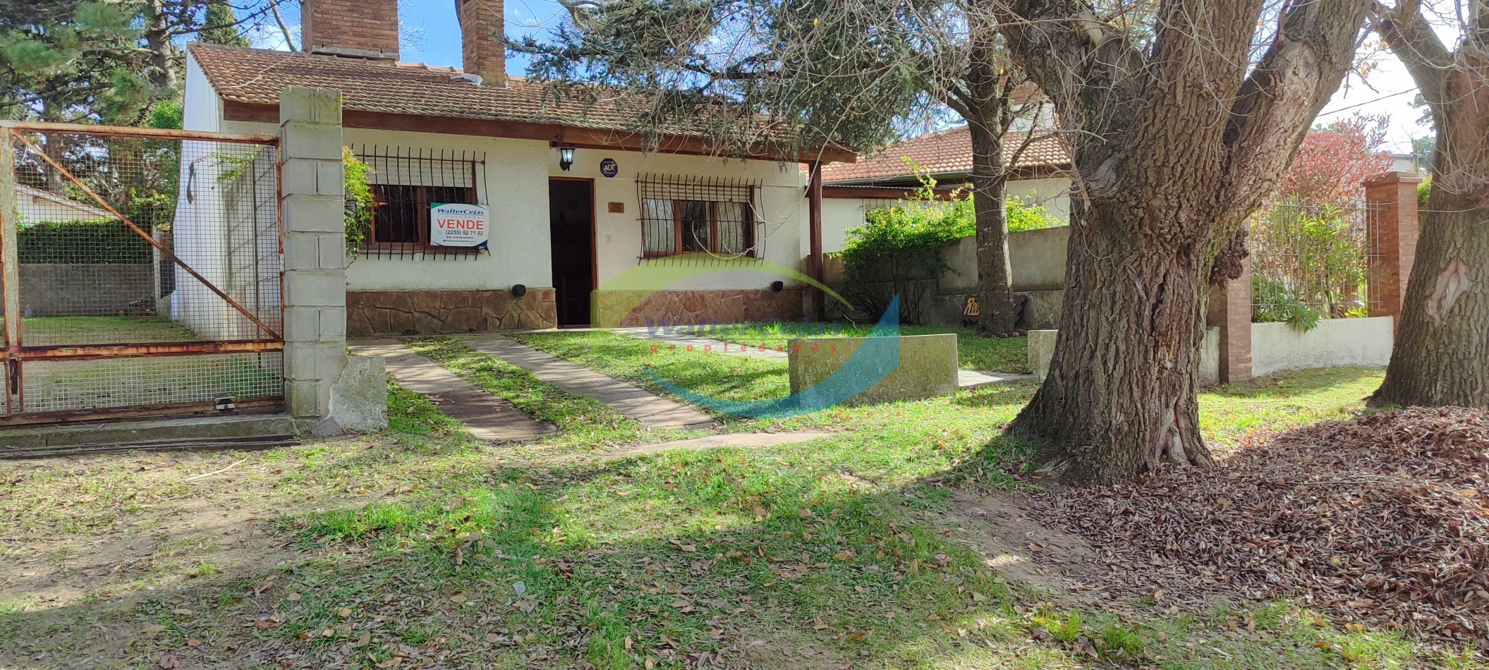 CHALET (PH) EN ZONA RESIDENCIAL 3  AMBIENTES C/GAS NATURAL APTO CREDITO BANCARIO