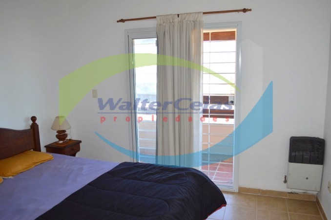 Excelente Triplex de 4 ambientes frente al mar -