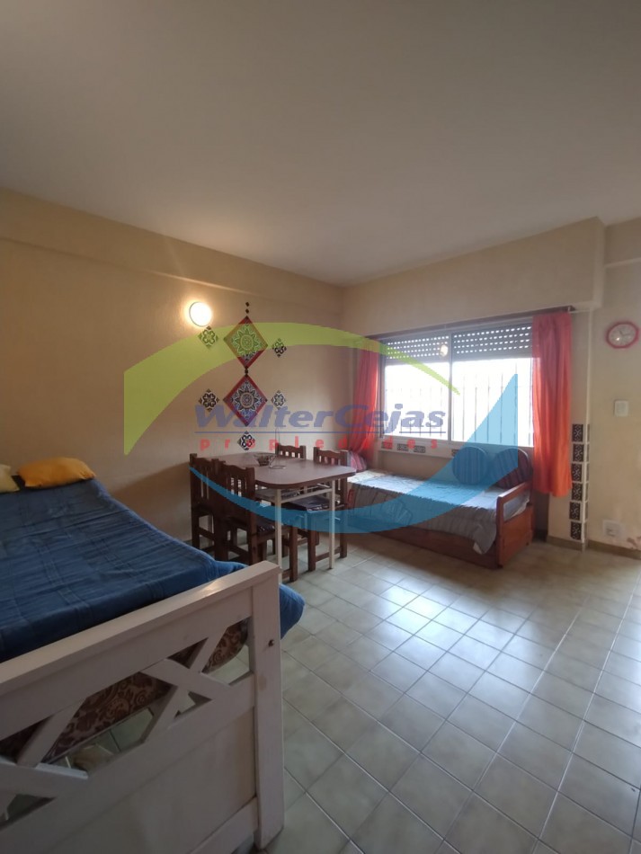 DEPARTAMENTO 2 AMBIENTES EN VENTA -GESELL SUR - GAS NATURAL - SIN EXPENSAS 