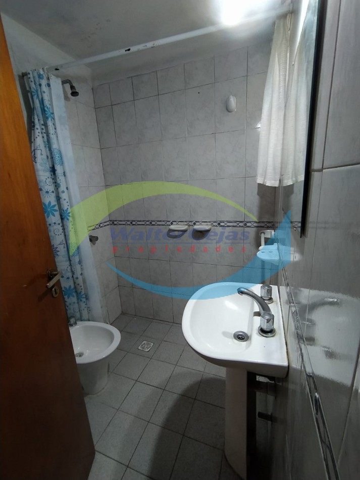 Casa 3 Ambientes en Alquiler Anual - Zona Centro