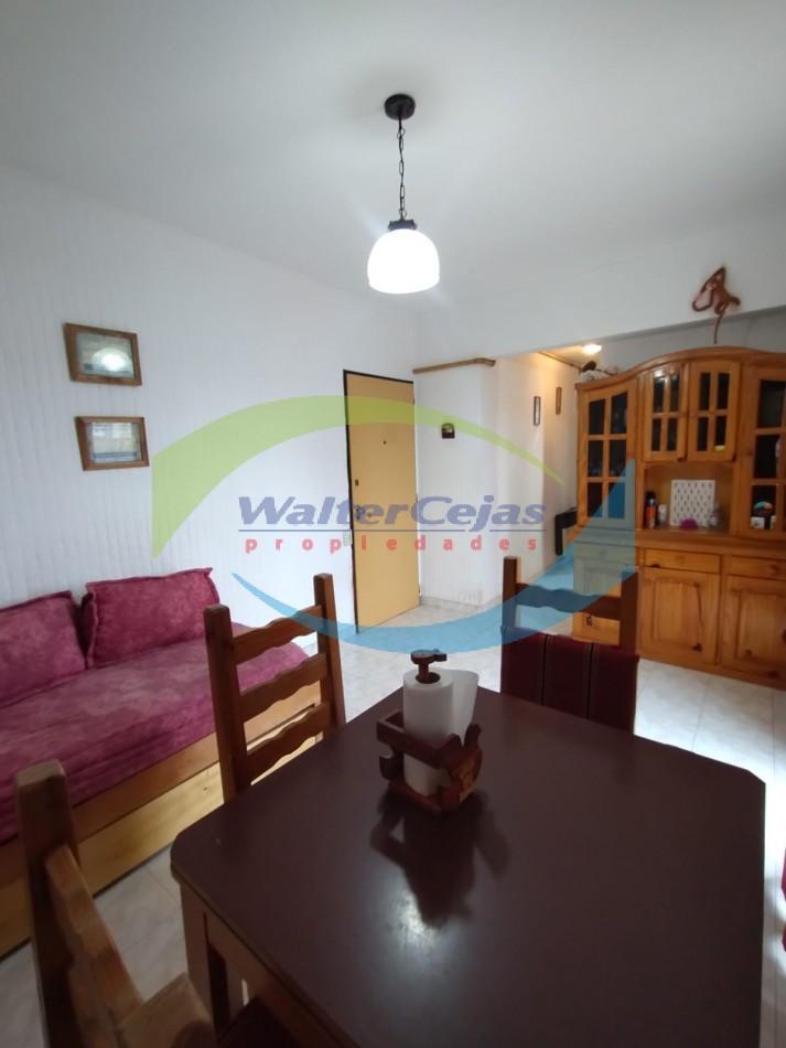GESELL CENTRO - DEPARTAMENTO 2 AMBIENTES EN VENTA - CON GAS NATURAL 