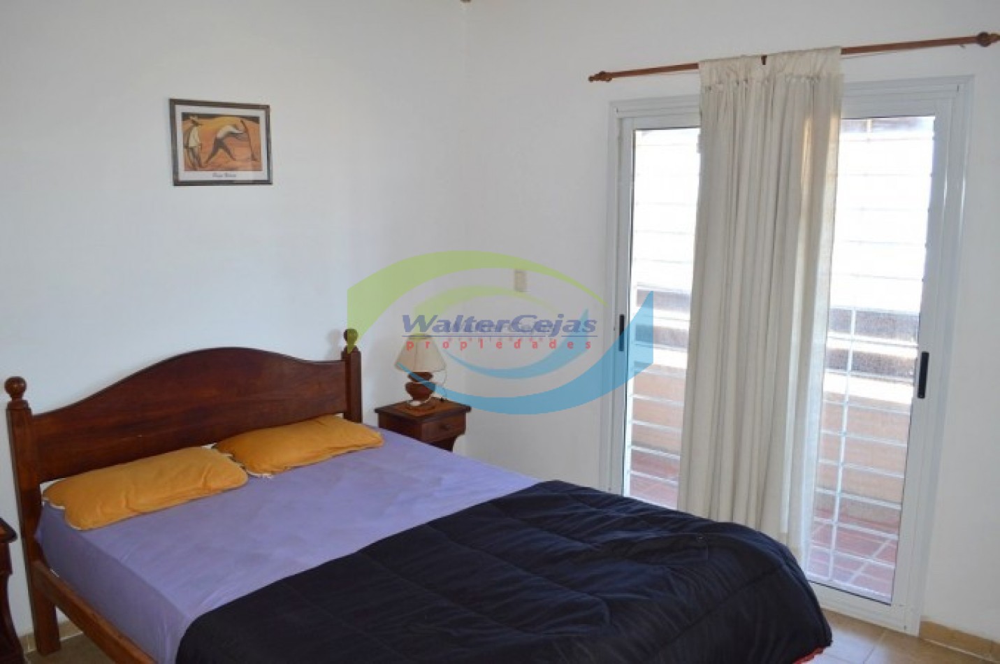 TRIPLEX 4 AMBIENTES CON TODOS LOS SERIVICIOS - VISTA AL MAR UNIDAD 2