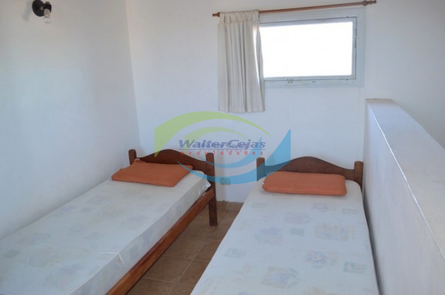 Excelente Triplex de 4 ambientes 