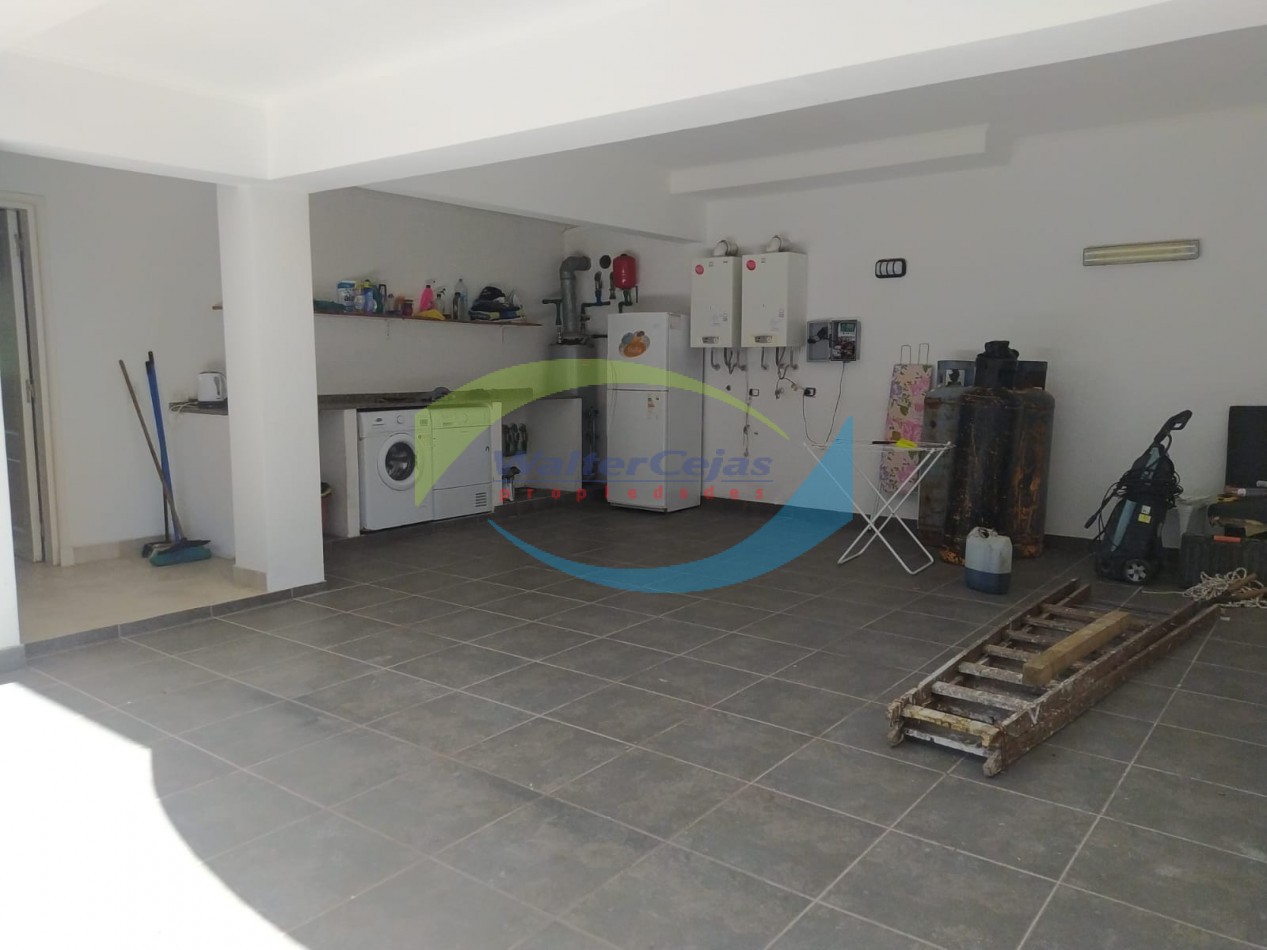 CASA 7 AMBIENTES 