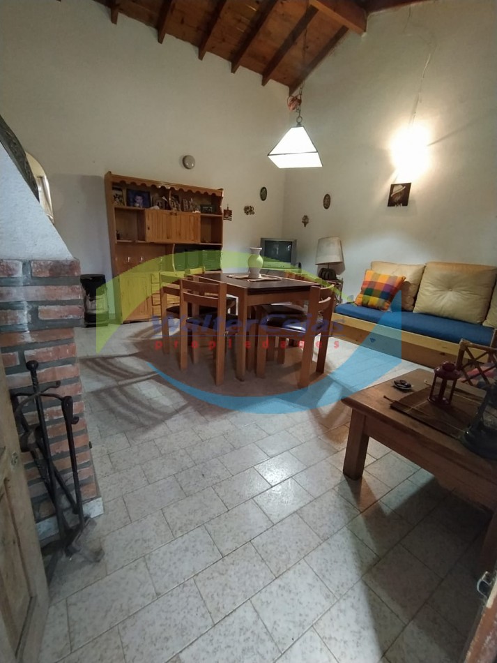 CHALET (PH) EN ZONA RESIDENCIAL 3  AMBIENTES C/GAS NATURAL APTO CREDITO BANCARIO