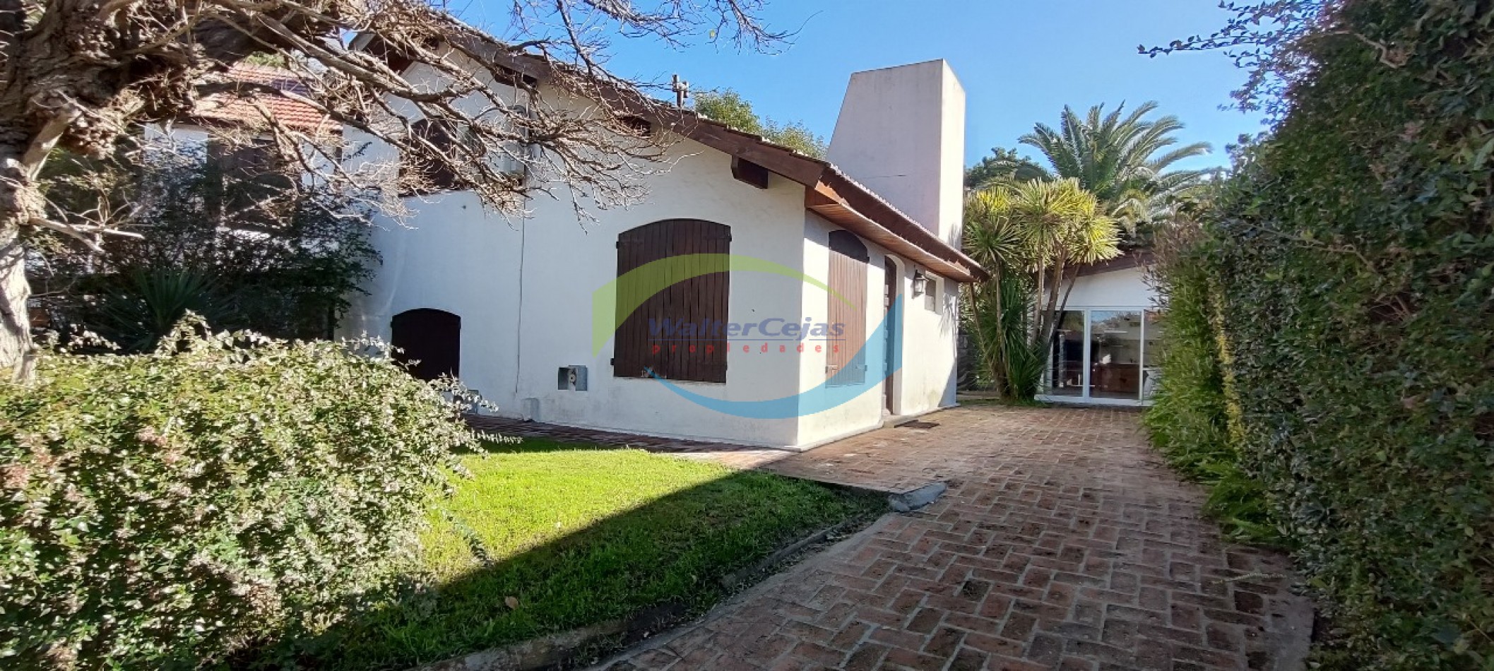 CASA EN BARRIO CERRADO  HIPOCAMPO UNICO EN GESELL - APTO CREDITO BANCARIO -