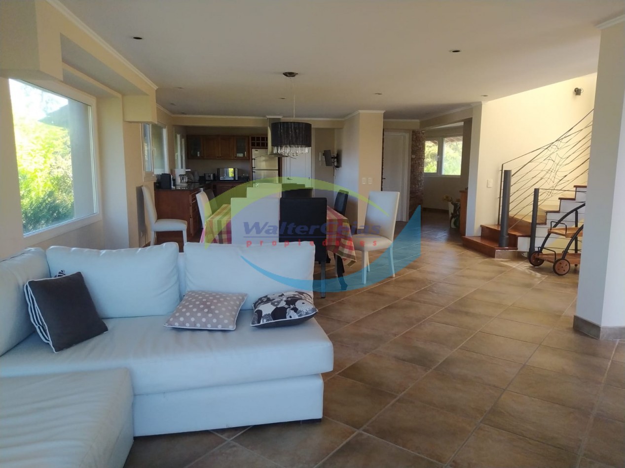 CASA 7 AMBIENTES 