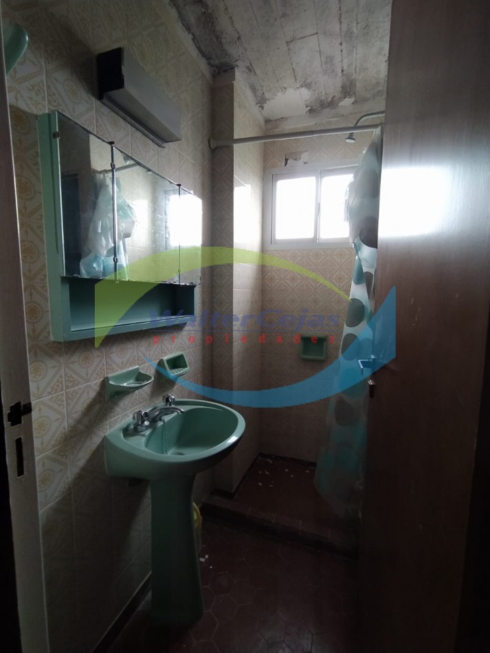 DEPARTAMENTO 2 AMBIENTES A REFACCIONAR C/COCHERA - ZONA SUR