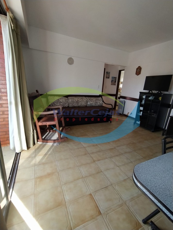 DEPARTAMENTO 2 AMBIENTES EN 1° PISO - GESELL CENTRO - 