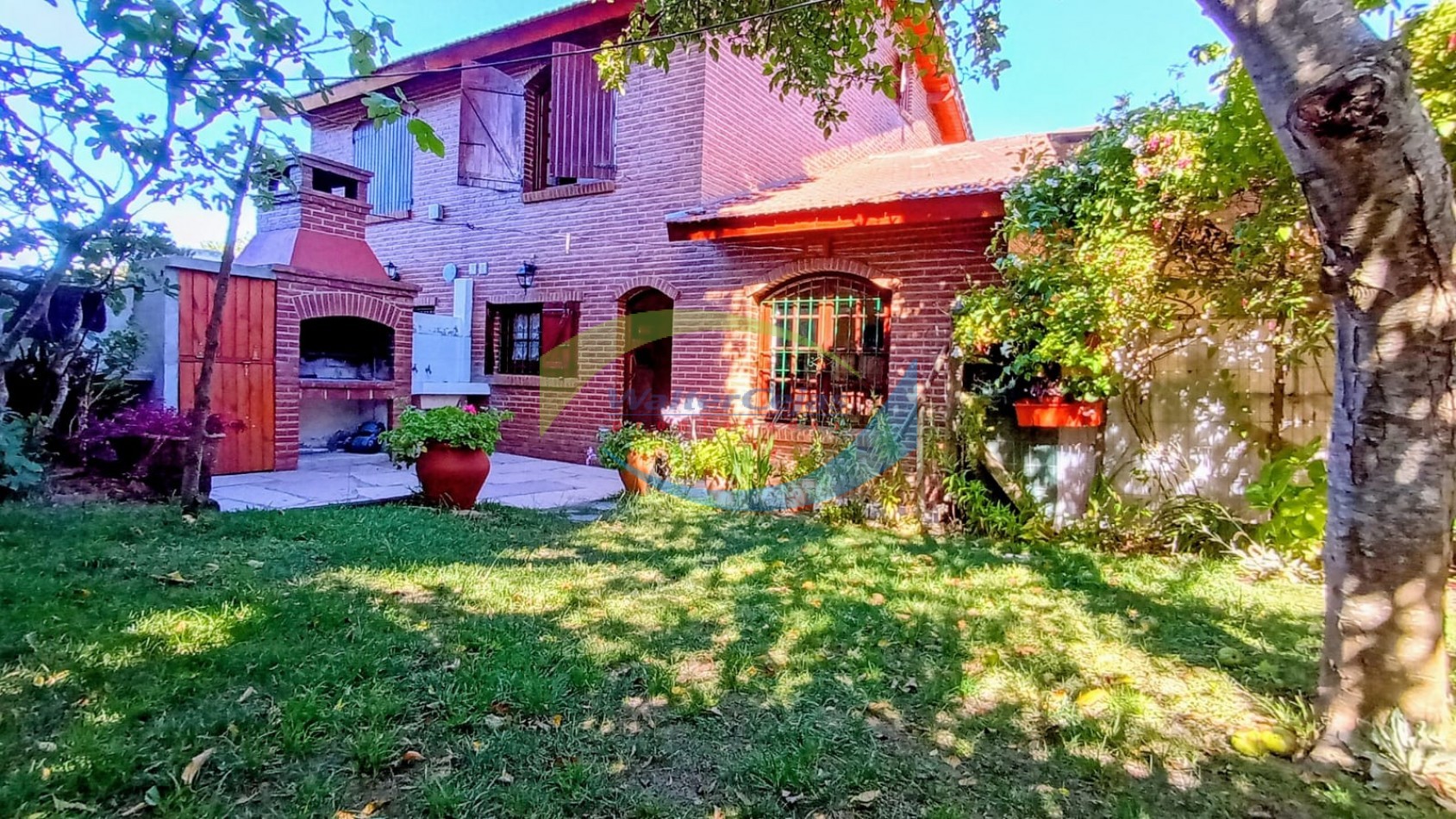 TRIPLEX 4 AMBIENTES 