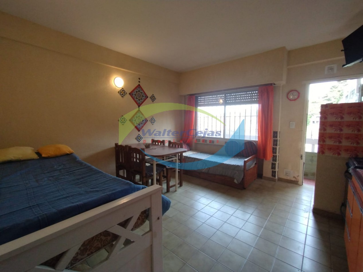 DEPARTAMENTO 2 AMBIENTES CON GAS NATURAL