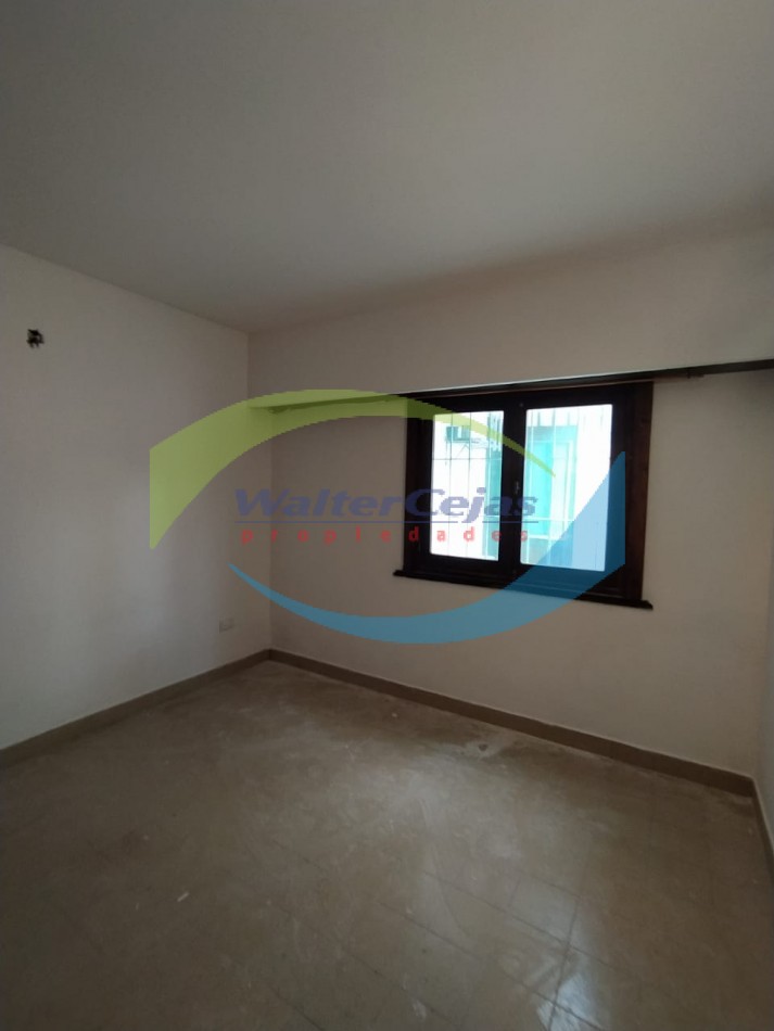 Departamento 2 ambientes con Gas Natural - alquiler Anual