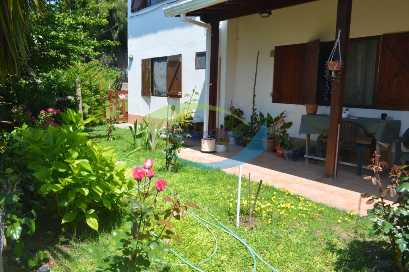 DUPLEX 3 AMBIENTES 
