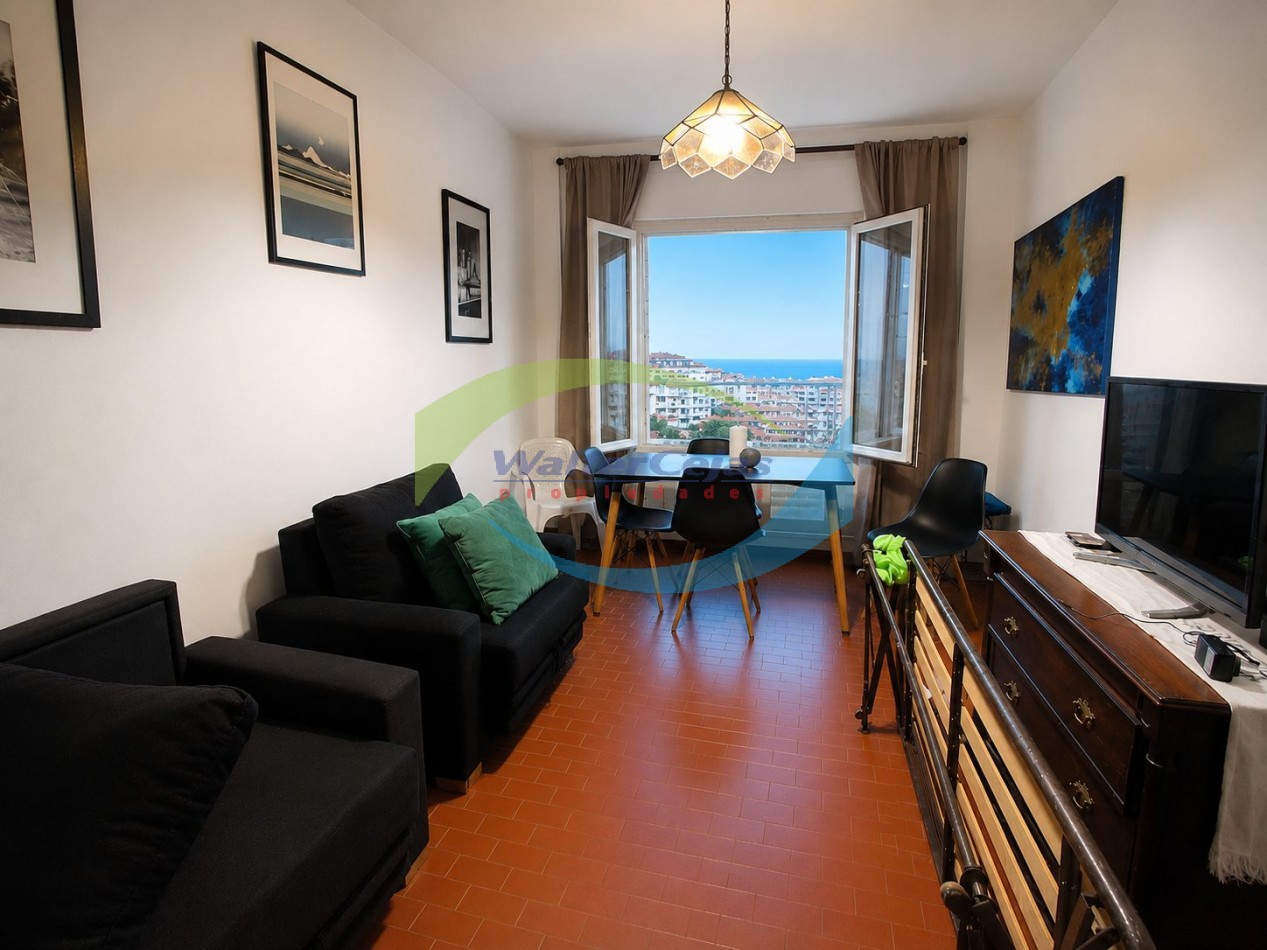 GESELL CENTRO - DEPARTAMENTO 2 AMBIENTES EN VENTA - VISTA AL MAR 