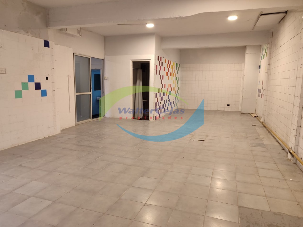 LOCAL COMERCIAL EN VENTA - MAR DEL PLATA