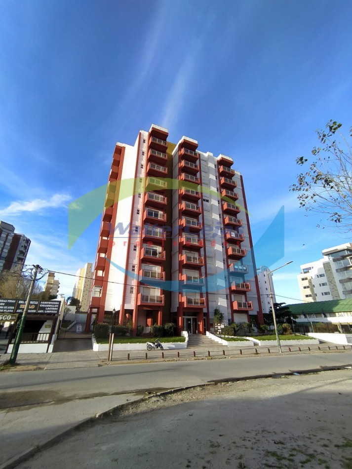 DEPARTAMENTO 2 AMBIENTES C/COCHERA EN PLENO CENTRO DE GESELL