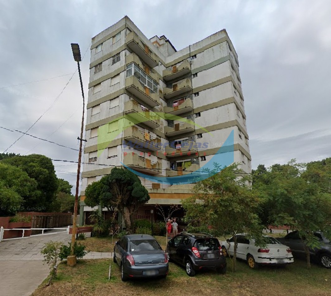 DEPARTAMENTO 2 AMBIENTES A REFACCIONAR C/COCHERA - ZONA SUR