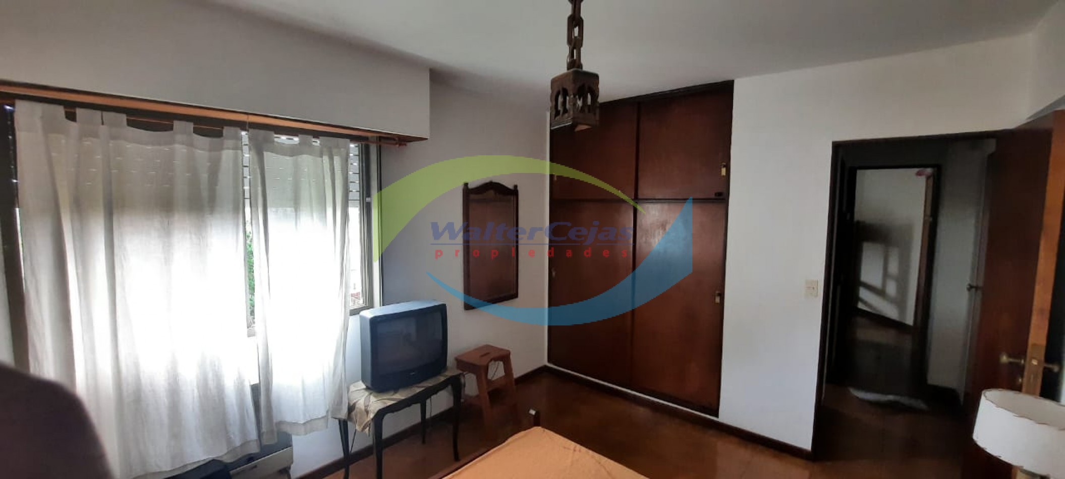 HERMOSO DEPARTAMENTO 3 AMBIENTES 2° PISO C/COCHERA 