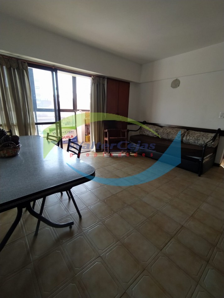 DEPARTAMENTO 2 AMBIENTES EN 1° PISO - GESELL CENTRO - 