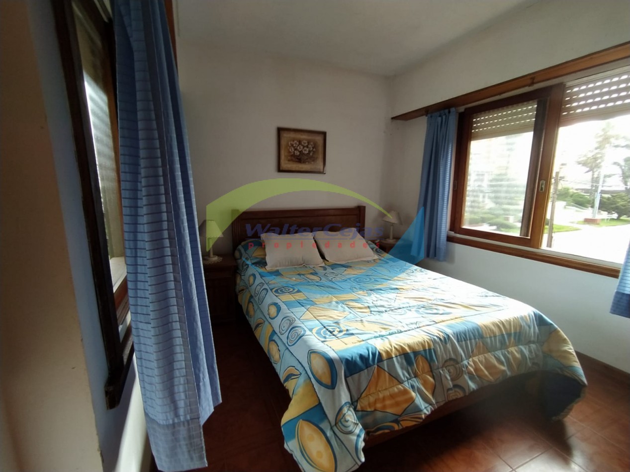 HERMOSO DEPARTAMENTO 2 AMBIENTES  EN EL CENTRO DE GESELL - COCHERA - GAS NATURAL - VISTA AL MAR