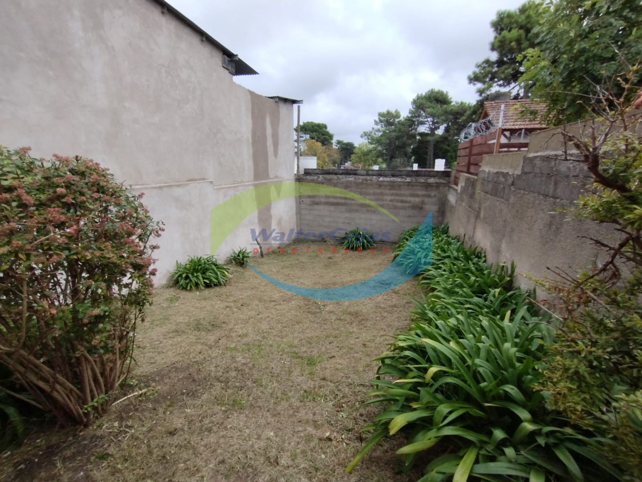 DEPARTAMENTO 2 AMBIENTES CON PATIO PROPIO