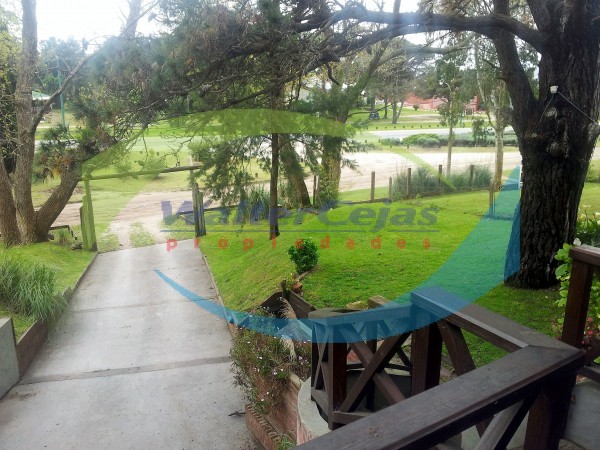 CASA 4 AMBIENTES 