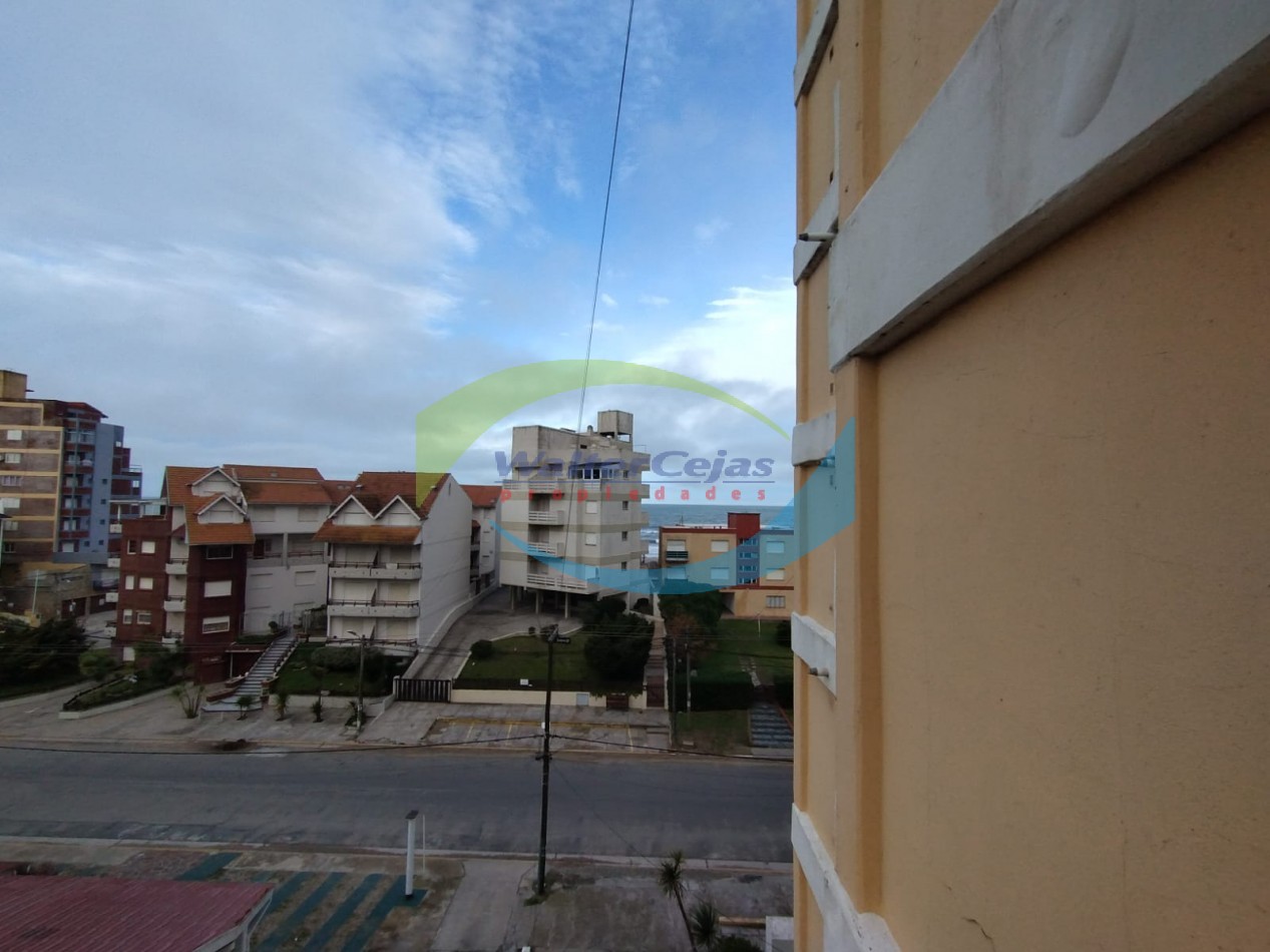 GESELL CENTRO - DEPARTAMENTO 2 AMBIENTES EN VENTA - CON GAS NATURAL 