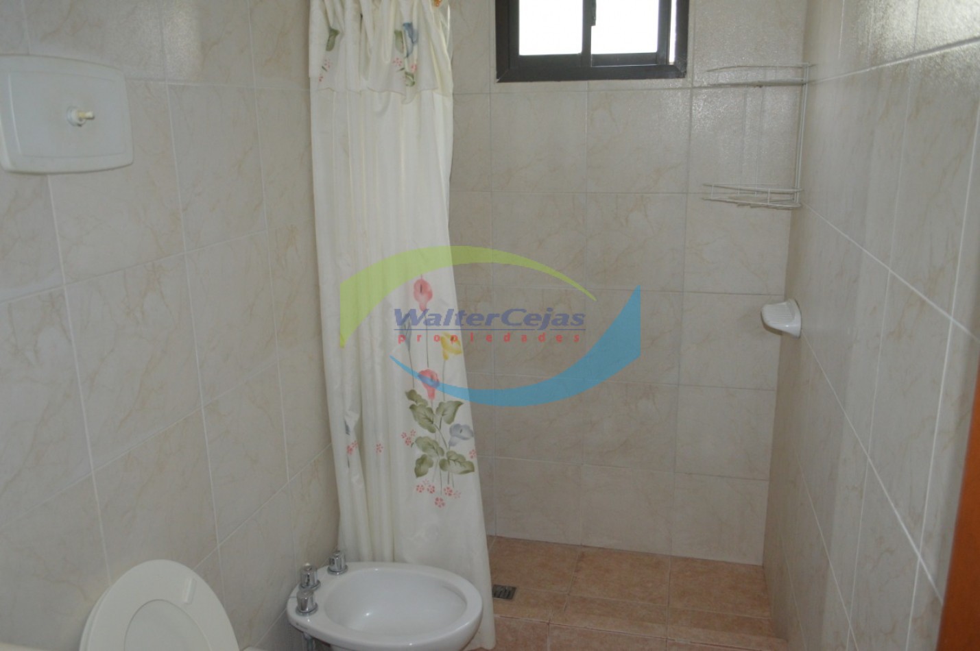 DUPLEX 3 AMBIENTES 