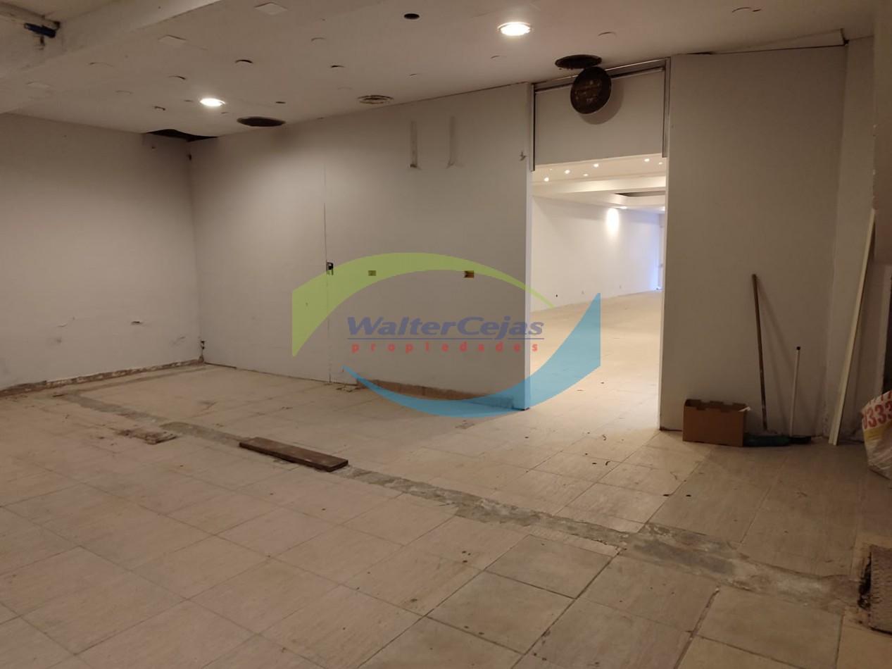 LOCAL COMERCIAL EN VENTA - MAR DEL PLATA
