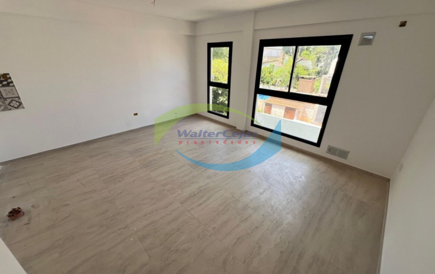 GESELL SUR - DEPARTAMENTO 2 AMBIENTES A ESTRENAR C/COCHERA ¡¡¡OPORTUNIDAD!!!