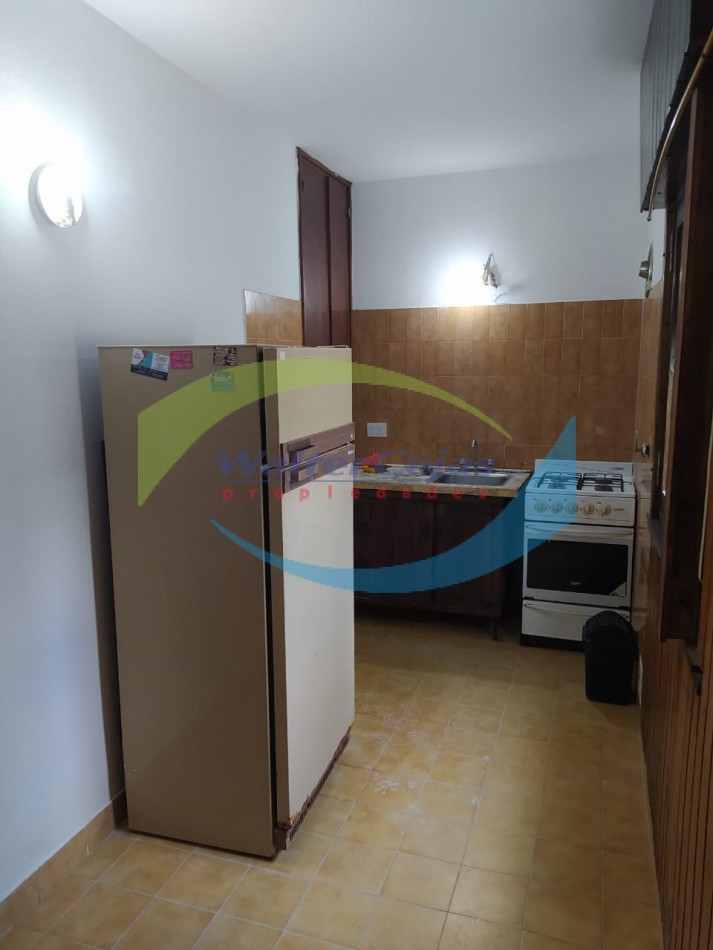 Departamento 2 ambientes con Gas Natural - alquiler Anual